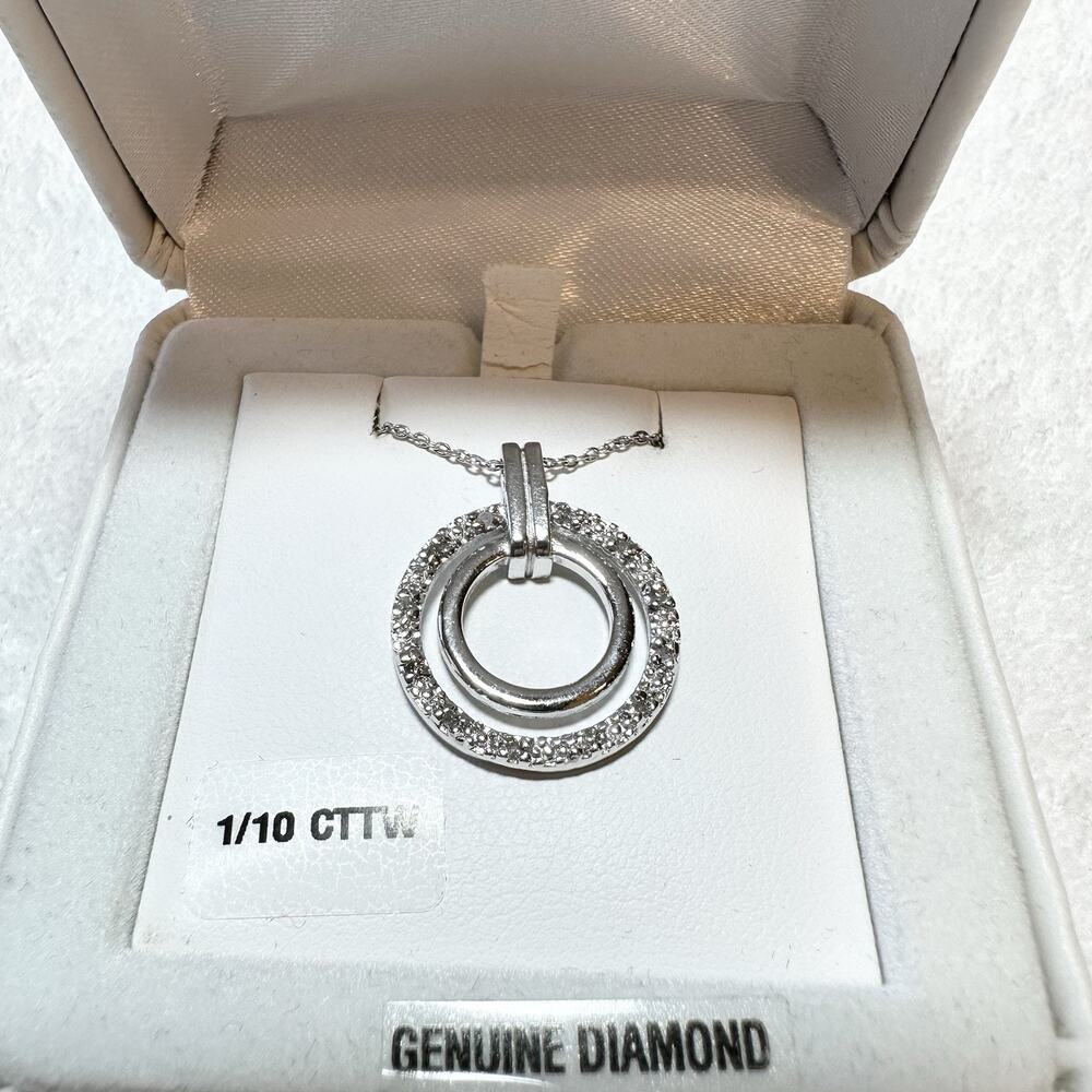 Double Ring Diamond 1/10 CTTW 925 Sterling Silver Pendant Necklace NEW With Tags - Picture 2 of 4
